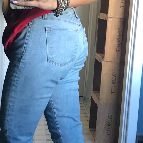 J Brand skinny jeans - Picture 2 of 4